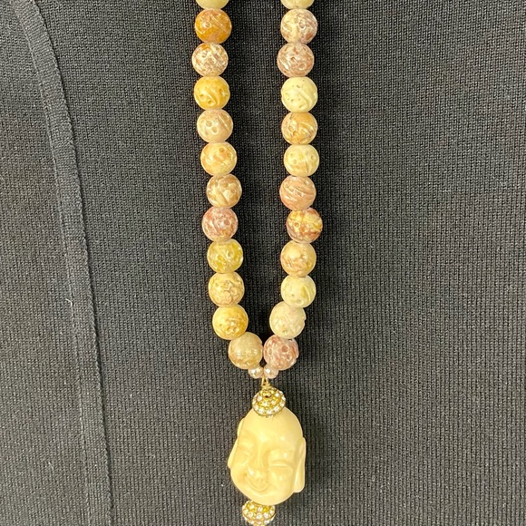 Carved stone Buddha necklace w  carved beads NWOT - Picture 4 of 7
